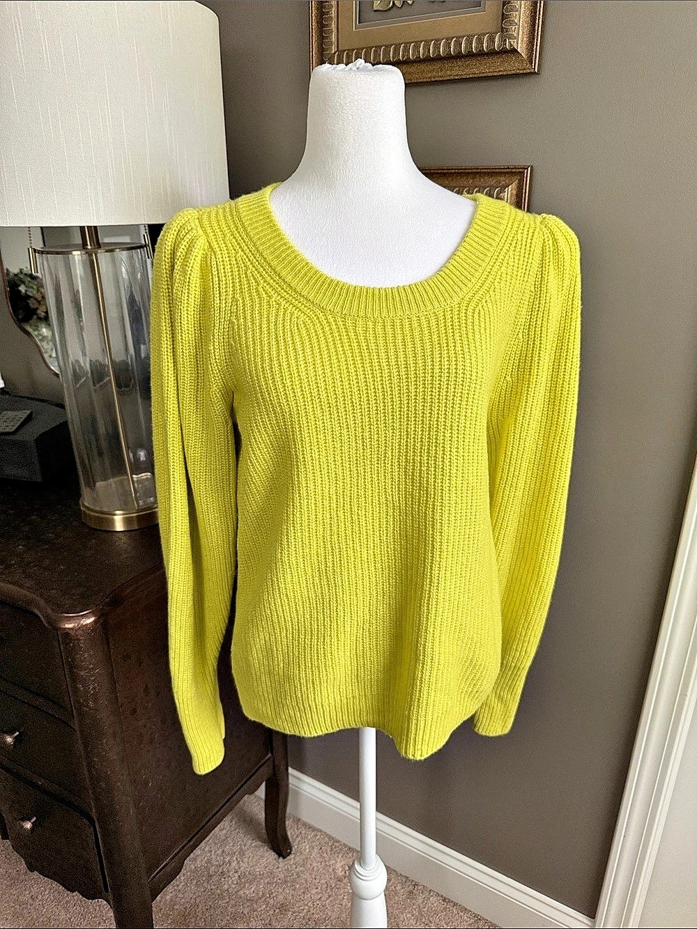White House Black Market Ribbed Crewneck Sweater Yellow Size Medium Like New